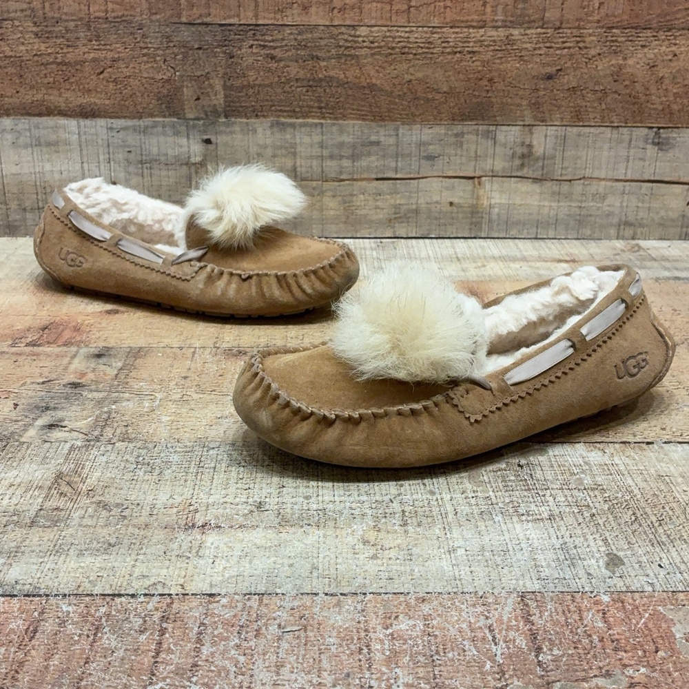 UGG Slippers Womens Size 9 40 Brown Suede Shearling Pom Pom Moccasin Shoes